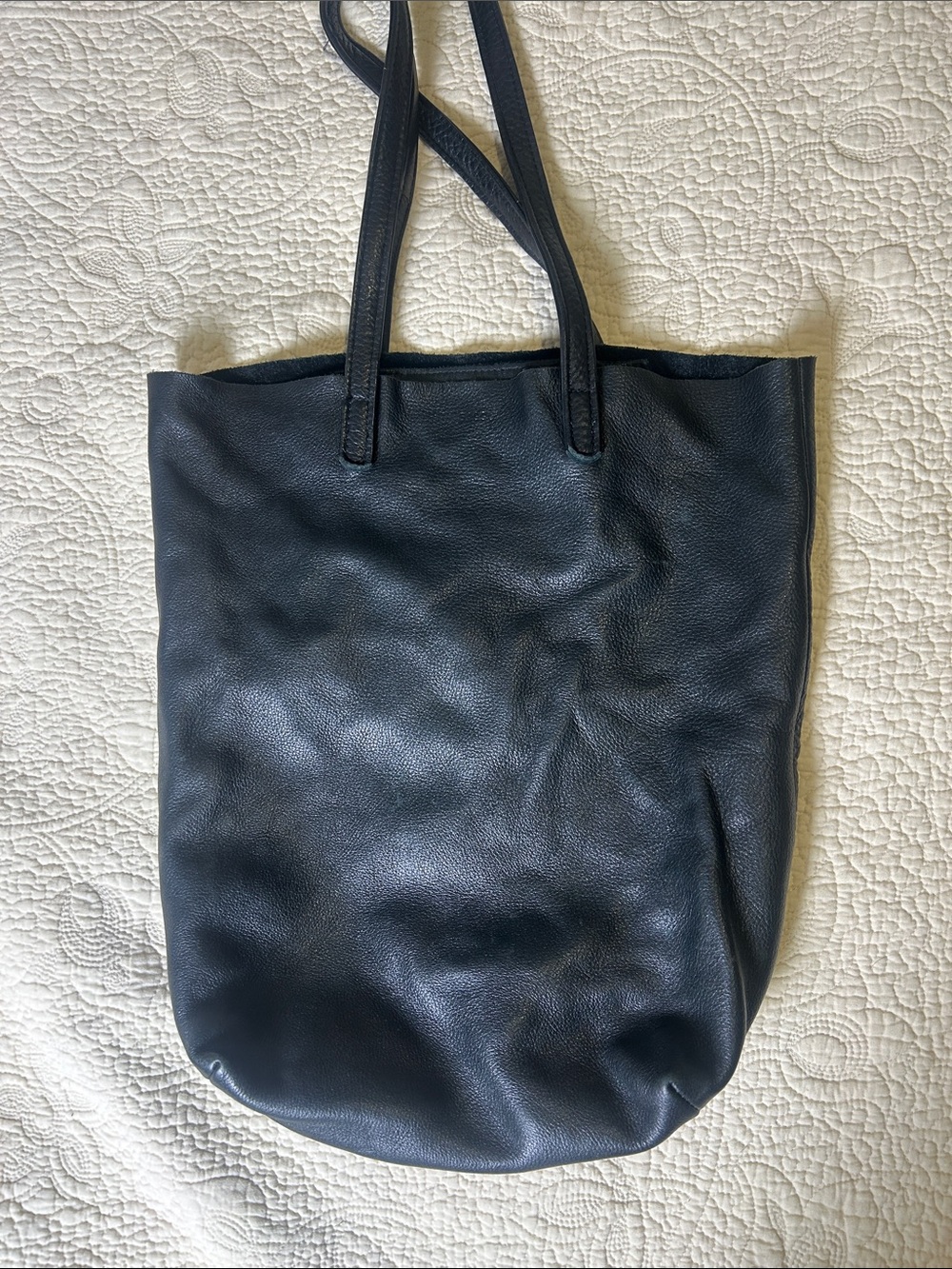 BAGGU Black Pebbled Leather Tote